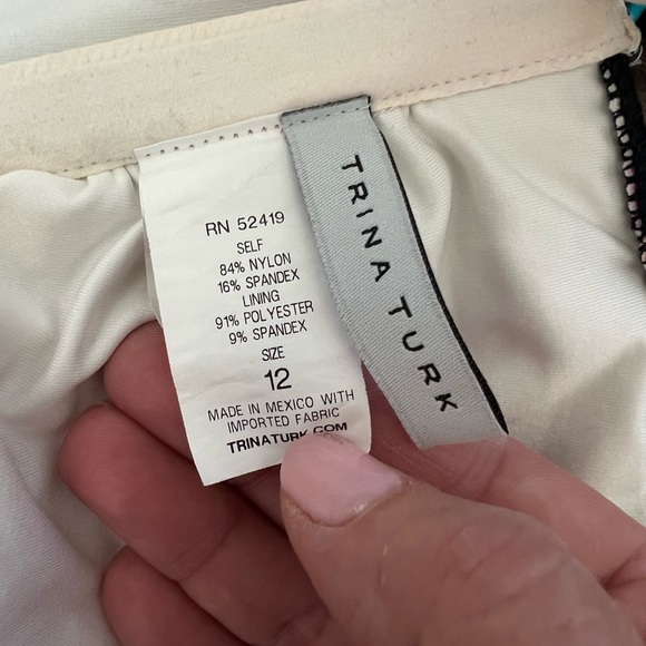 Trina Turk Bandeau Bikini top with removable strap - Picture 3 of 3